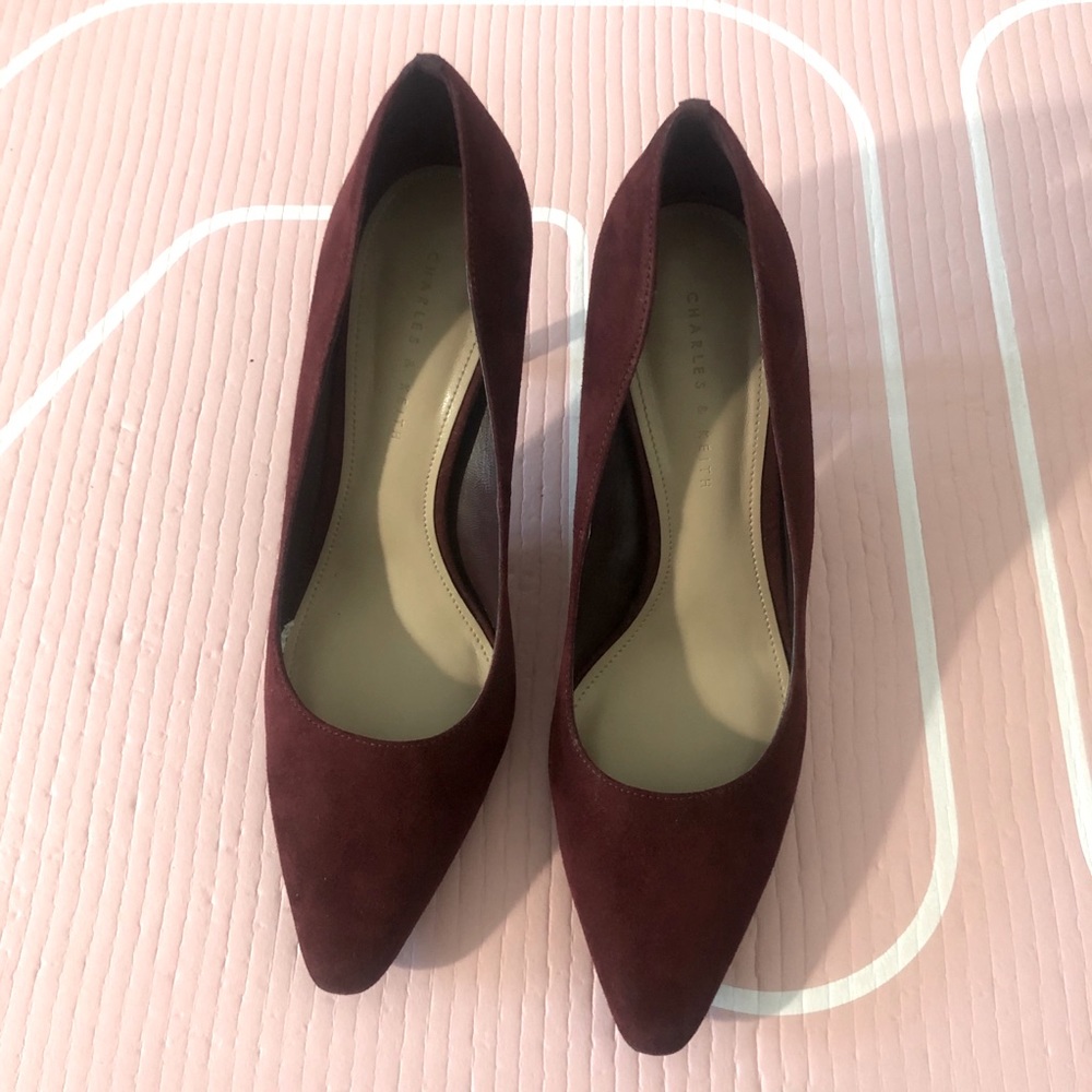 High Heels - image 3